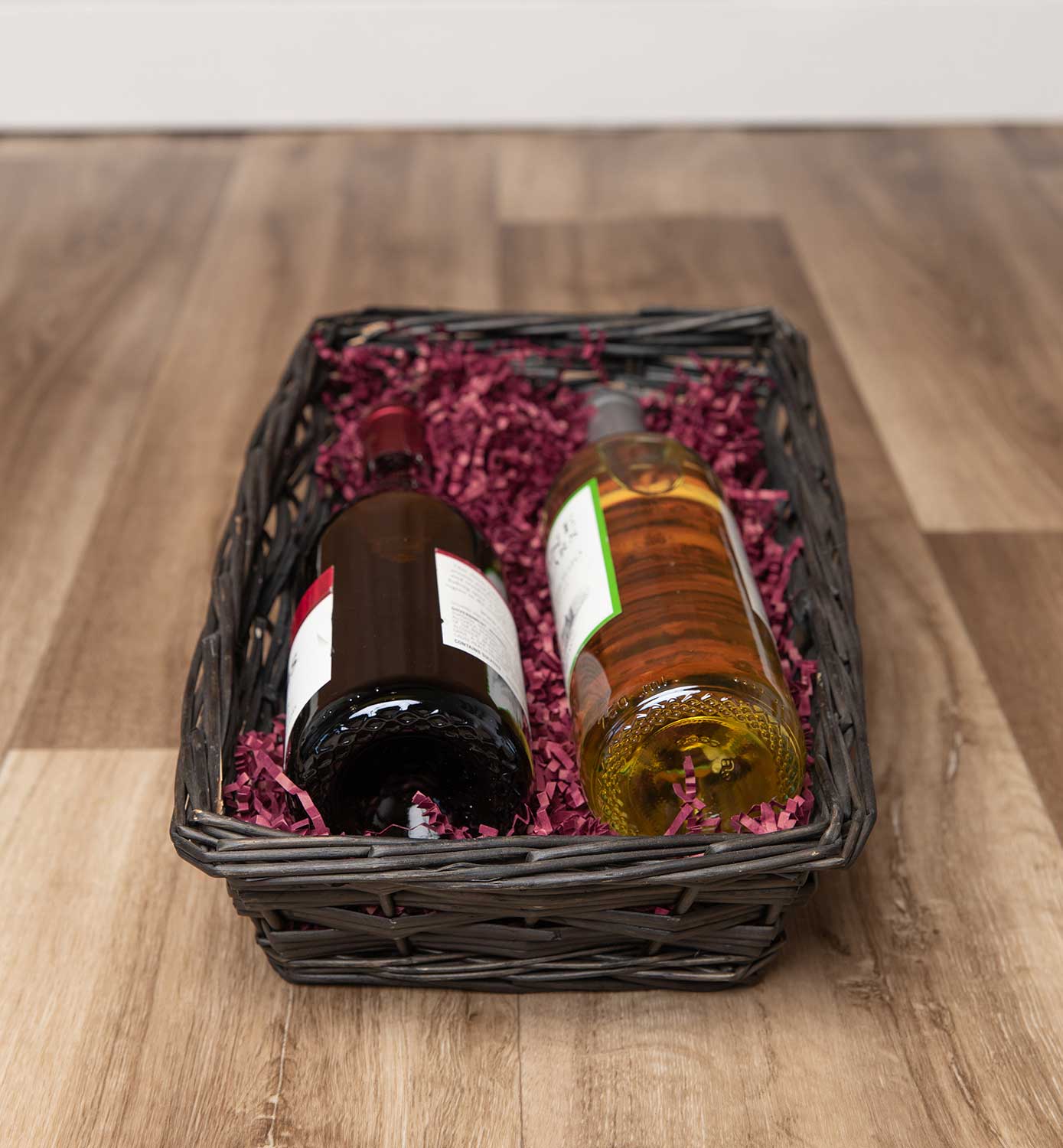 Position Yourself for Increased Sales this Season, It’s Easy with a Custom Designed Wine Basket