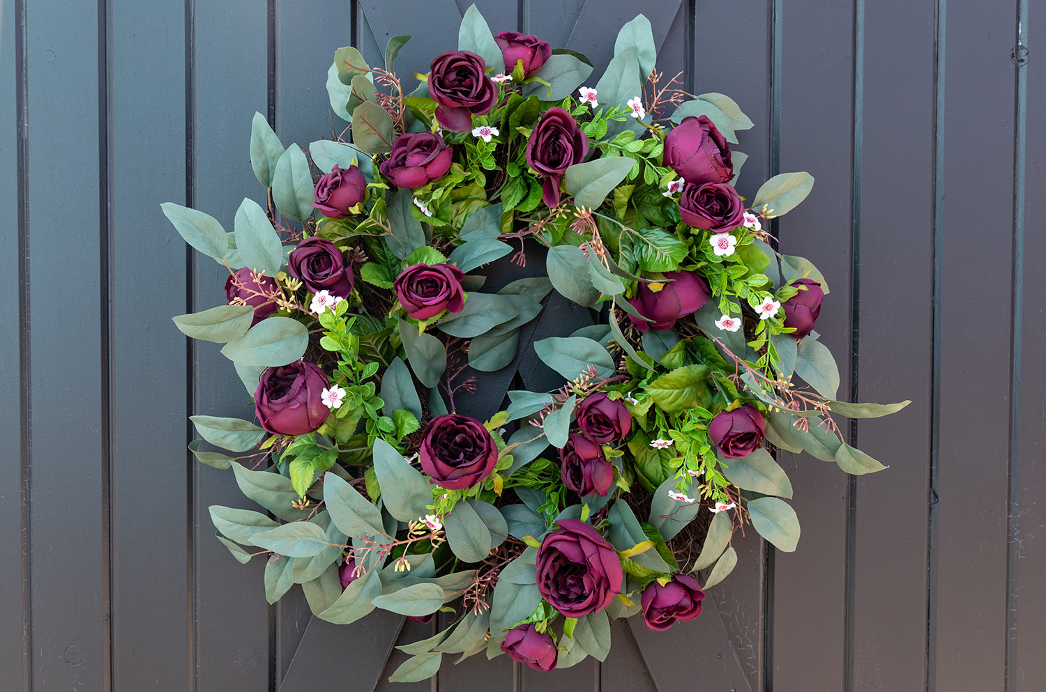 Premade Wreaths from Pioneer Are a Profitable Shortcut